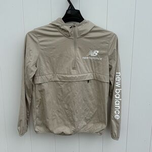 New Balance Cream/ Beige 1/4 Zip Size M Women’s